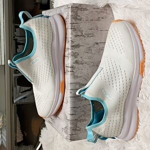 KURU Cloud Atom Women's White and Blue Slip-On Walk Shoes Plantar Fascitis 9.5M